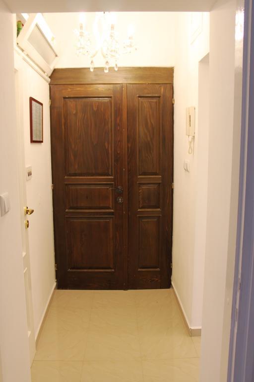 Ana Apartment Пула Стая снимка